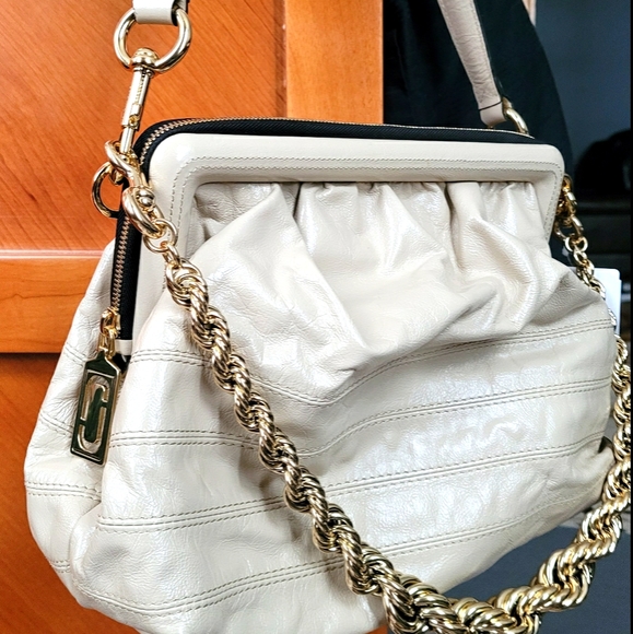 Authentic MARC JACOBS '"swinger" leather purse - NWT - Picture 4 of 5